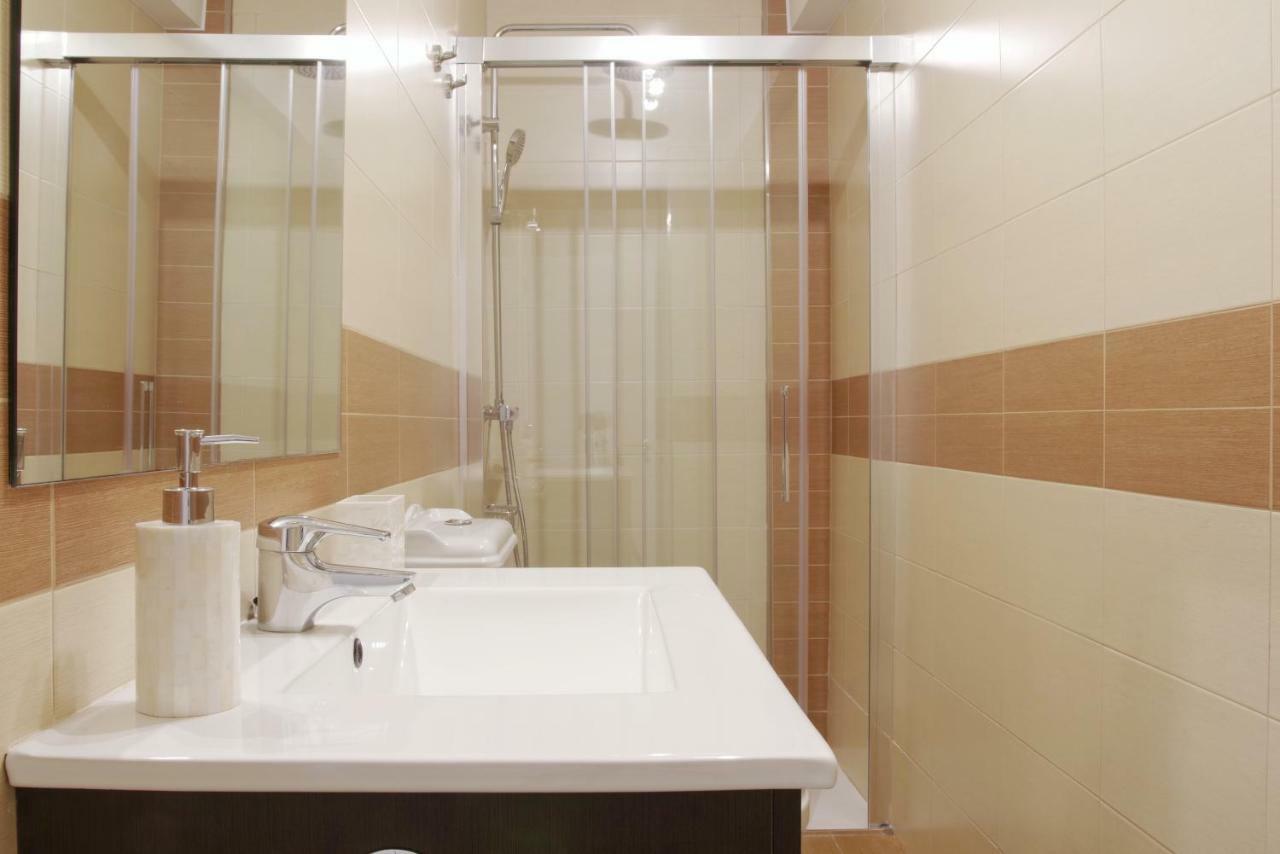 Apartamentos Bahia San Lorenzo Χιχόν Εξωτερικό φωτογραφία
